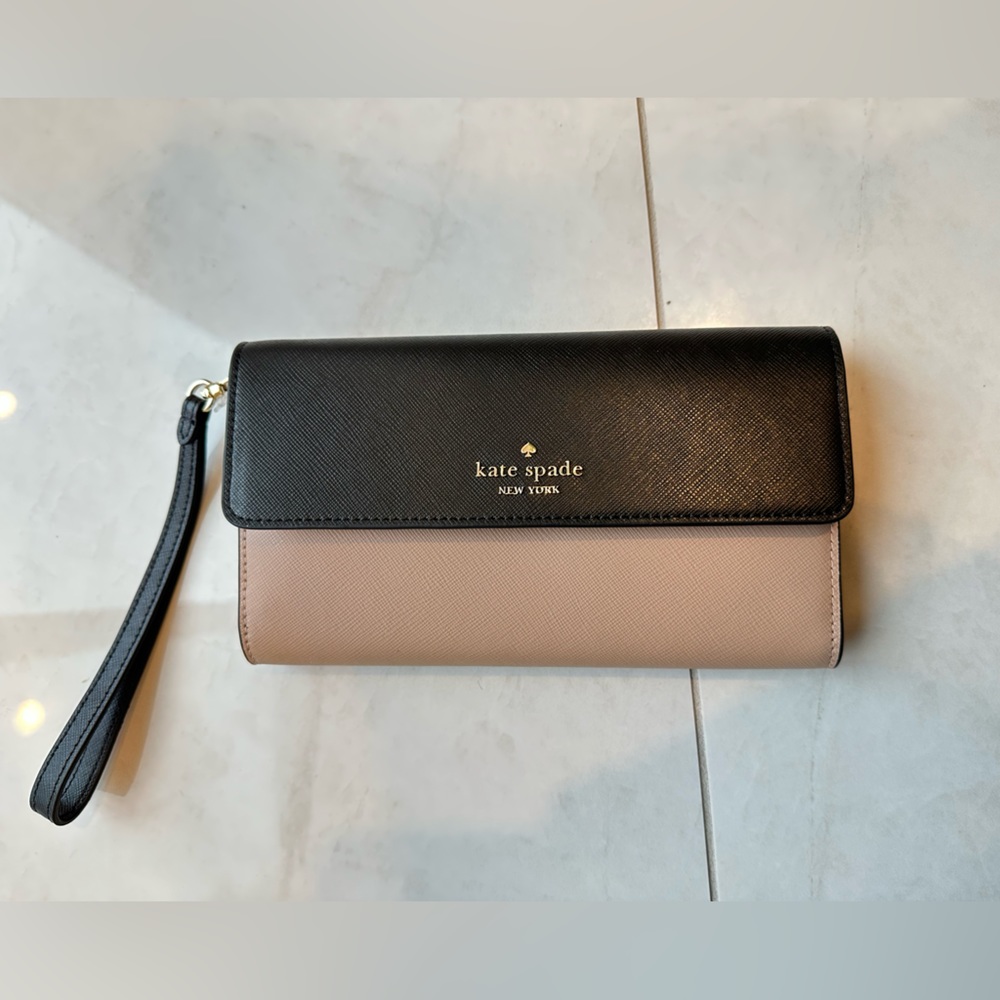 Kate spade wallet clutch